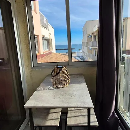 Capri Bali C51, T4 Bien Equipe, Clim, Parking Petite Vue Apartmán Agde
