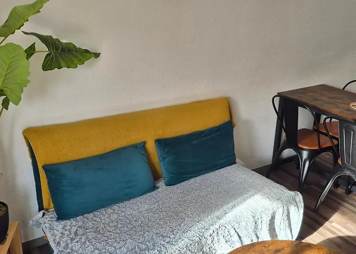 Capri Bali C51, T4 Bien Equipe, Clim, Parking Petite Vue Apartment *